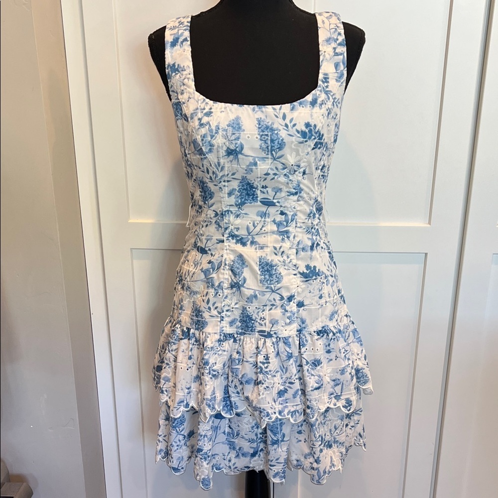 En Saison White and Blue Floral Tiered Mini Dress